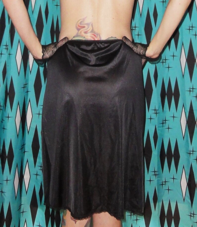 Vintage Black Vanity Fair Half Slip M lace trim rockabilly boudoir pinup retro lingeire bettie page undergarment mid century 1950s mad men
