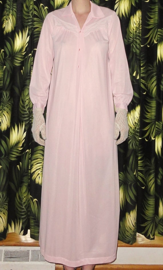 vintage 1950s pinehurst lingerie Gem