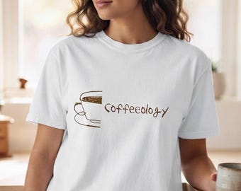 Coffeeology T-shirt – Grappige afbeelding voor koffieliefhebbers