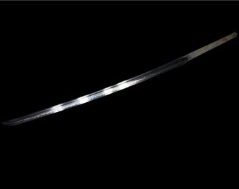 Kundenspezifische Schwertklinge - Anpassbare Länge, Stahl, Hamon, Katana, Wakizashi & Tanto Optionen