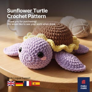 Puede incluir: Un juguete de tortuga tejido a ganchillo con cabeza y extremidades de color morado claro, un caparazón marrón y un borde amarillo con volantes que recuerda a los pétalos de girasol. El texto Sunflower Turtle Crochet Pattern, Thank you for purchasing! We would like to see your work when done. es visible.