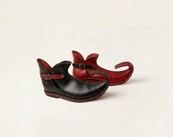 Poulaines Schuhe Geschwungen Spitzen Crakowes Gothic Mittelalter Leder Handmade Reenactment Larp Kostüm Schuhe