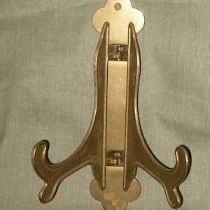 Brass Art or Plate Holder Wall Mount Display Easel Vintage