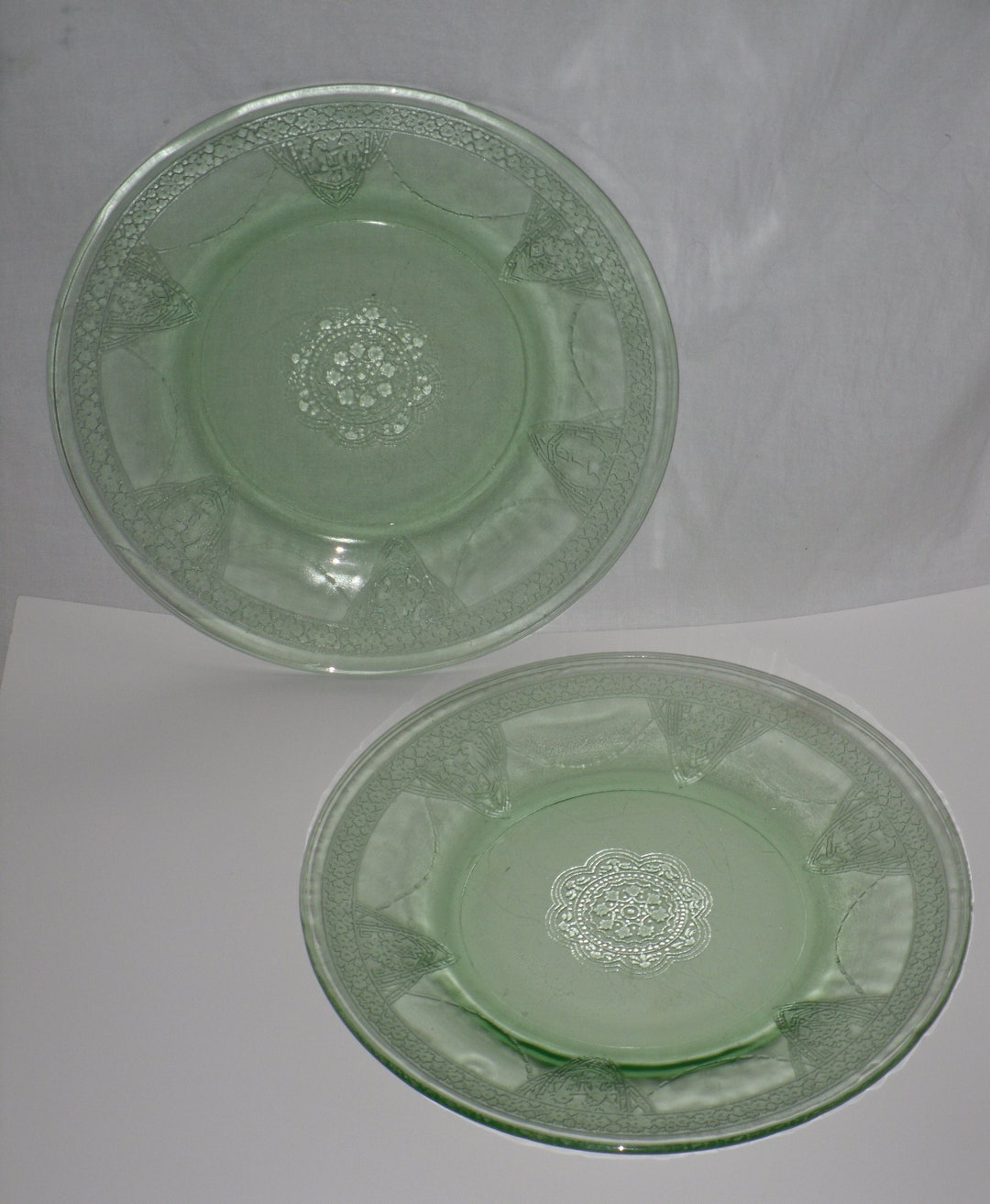 Green Glass Lunch Plates Set 2 Etched Salad Vintage Federal Etsy