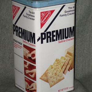 Nabisco Premium Saltine Crackers Tin Empty Vintage 1970&#39;s Metal Storage Box