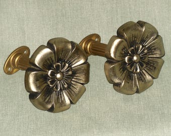 Sears Flower Drapery Holdbacks Tiebacks Large Gold Curtain Decor