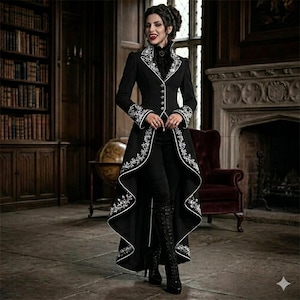 ladies vampire dress Adult Vampires Vixen Women Deluxe Costume Womens Deluxe Costumes The black color scheme ensures a classic yet mysterious presence Gothic Vampire Dress