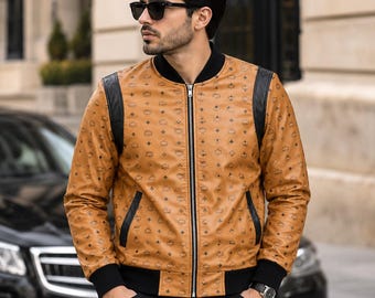 MCM Herren Monogramm Leder Bomberjacke | Luxus Designer Jacke | Premium Streetwear-Mantel | Geschenk für Ihn