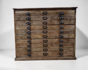 Armario de boticario de madera con múltiples cajones / Archivador plano vintage / Mueble organizador rústico