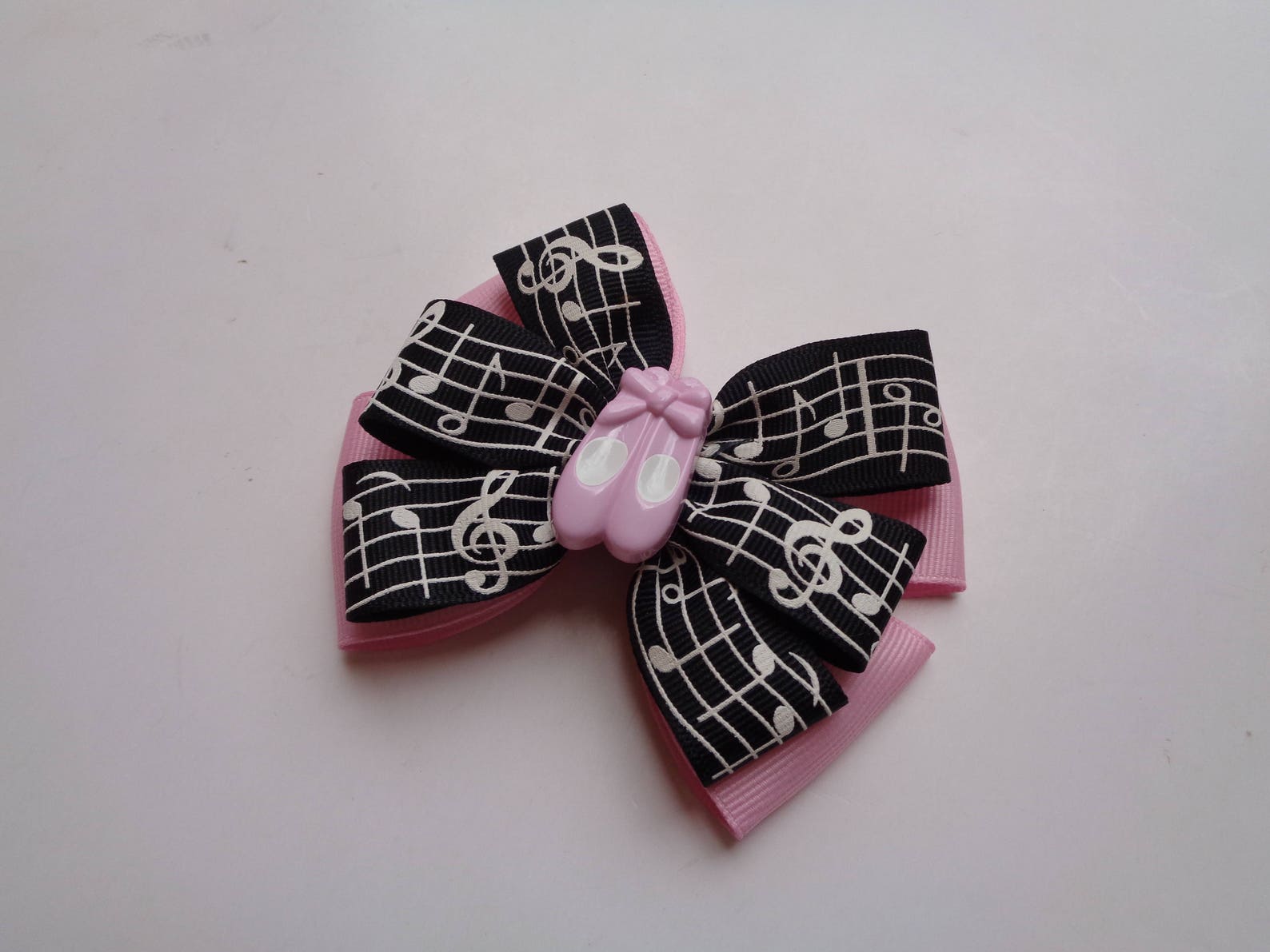 black and light pink music notes bow, ballet birthday gift, music student birthday gift, recital gift black and light pink music notes bow, ballet birthday gift, music student birthday gift, recital gift
