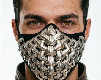 Máscara de armadura de acero inoxidable hecha a mano – Casco medieval para cosplay con estampado de montaña, accesorio para LARP
