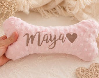 Hondenspeeltje in de vorm van een bot, hondenspeeltje met geborduurde naam, gepersonaliseerd speelgoed met naam van het huisdier, cadeau voor de baas, cadeau voor een pasgeboren puppy, cadeau voor een hondenmoeder, verjaardagscadeau