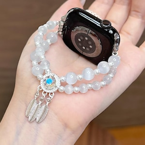 Pulseira Boho com Miçangas para Apple Watch, Apanhador de Sonhos e Pedra da Lua - Joia Espiritual de Cura - Acessório para Festivais - Presente para Melhor Amiga
