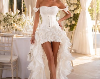 Witte korsetjurk met ruches, asymmetrische zoom, bruidsjurk