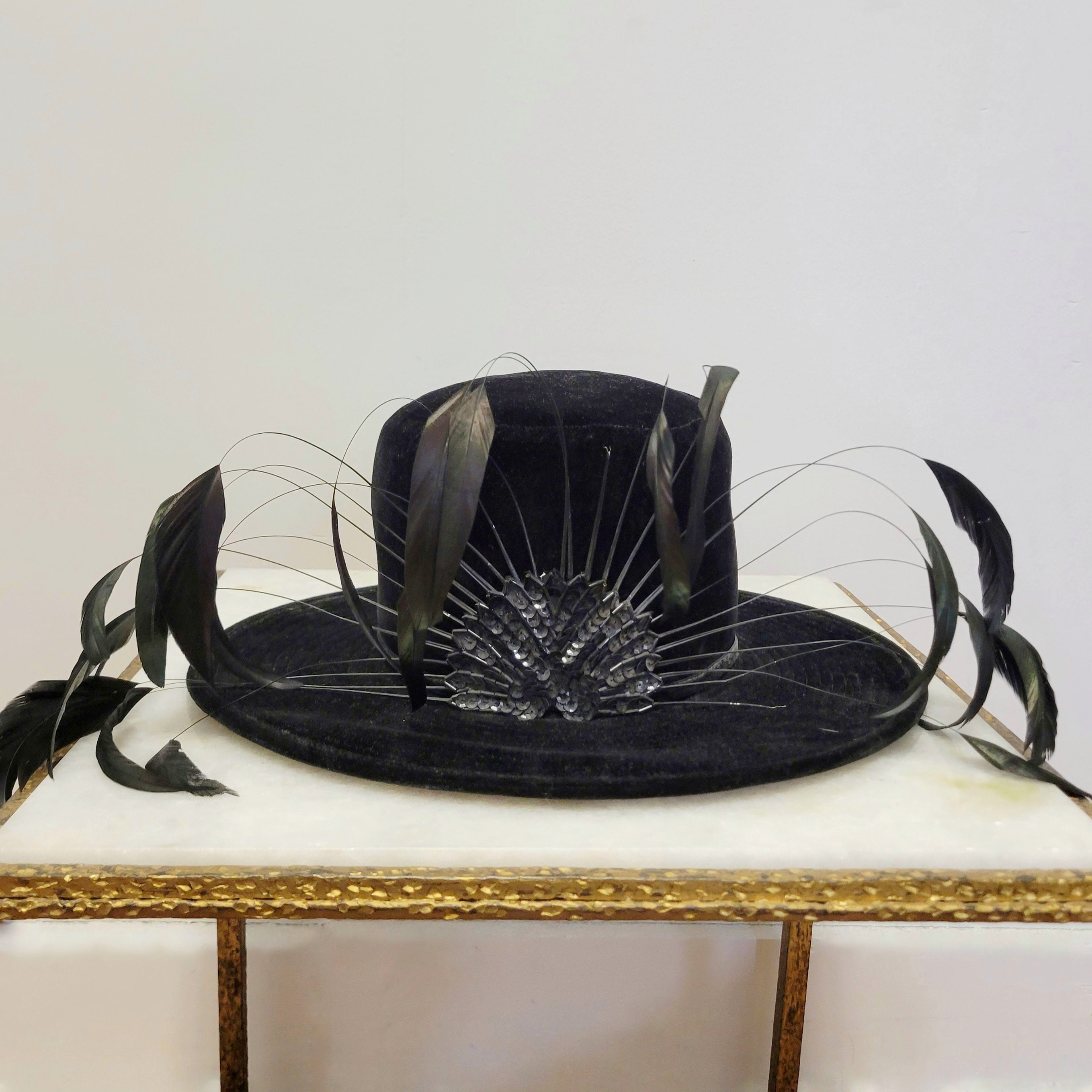 Vintage 40s Feather Hat Rare Unique Statement Hat With  display picture 3