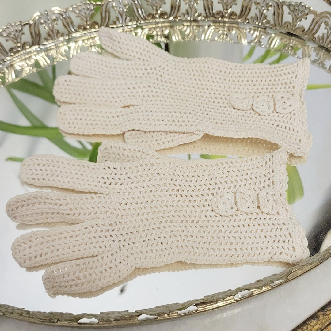 Paire de gants au crochet anciens faits main taille 6,5 - Accessoires & Bagagerie