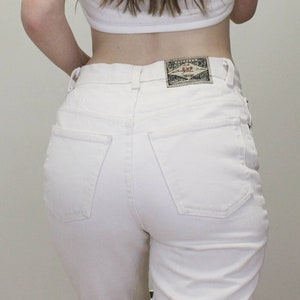 Vintage 90s High Waisted White/cream skinny leg jeans by Express
