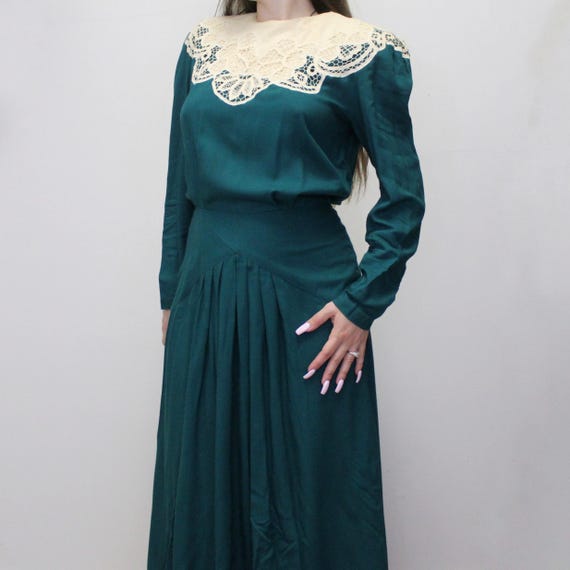 slim fit dress slacks Petal and Pup Women's Clare Midi Dress main image 0