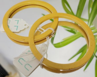 Bakelite Bangle Set Vintage 50s Skinny Yellow Bangle Bracelets- *EM74*,*AC18*