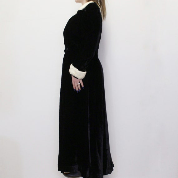 Vintage 40s Opera Coat Black Velvet Floor length … - image 5