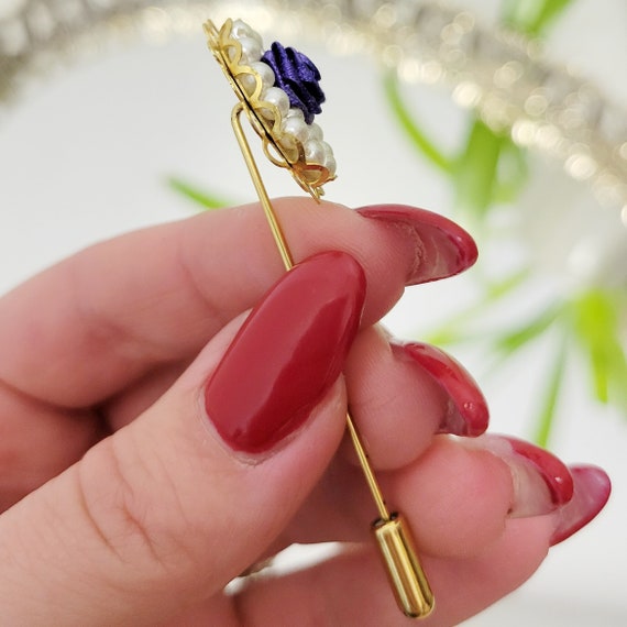 Vintage 80s Stick Pin with faux pearls and Purple… - image 2