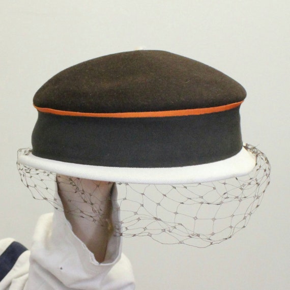 Vintage 50s Small Fancy Hat with Birdcage Veil an… - image 3