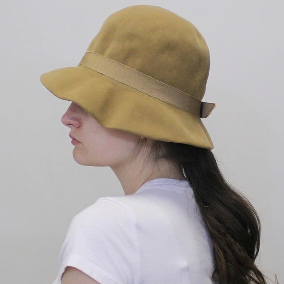 Vintage 60s Cloche Bucket Hat Tan Velour Hat With Ribbon  display picture 3