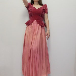 Vintage 30s/40s Pink Peplum Prom Dress Elegant Evening Gown image 2