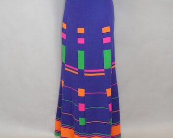 Spódnica maxi w stylu retro z lat 70., wygodna dzianinowa spódnica od Banff Ltd. projektu Gianniego Ferriego