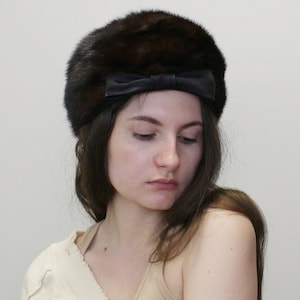 Vintage 60s Fur Winter Hat Dark Brown/Black Bow Beehive Hat by Lottie Livingston - Vintage Hat Lottie Livingston Mink Bow
