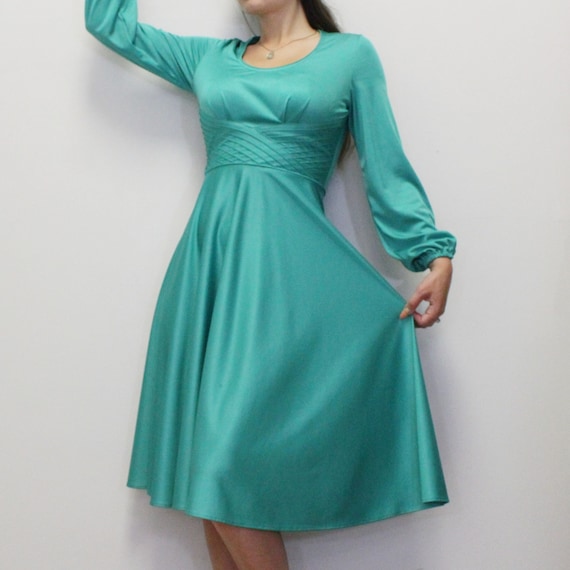 Vintage 80s does 60s Party Dress - 80s Emerald Gr… - image 1