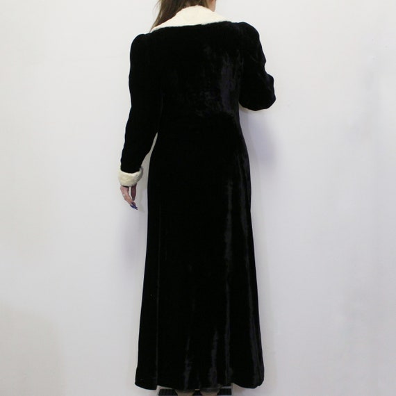 Vintage 40s Opera Coat Black Velvet Floor length … - image 6