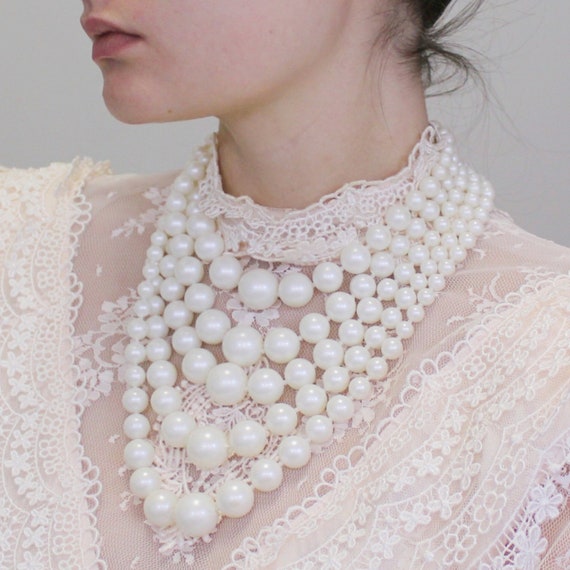 Vintage 60s 5 Strand Faux Pearl Necklaces Graduat… - image 5