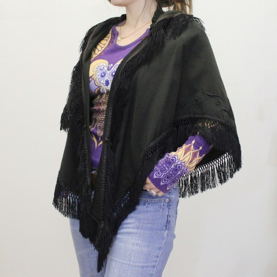 Vintage Victorian Mourning Shawl Fringe Shawl wit… - image 5