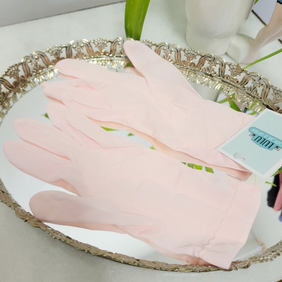 Vintage 60s Pink Semi-Sheer Gloves - Colored Vint… - image 8