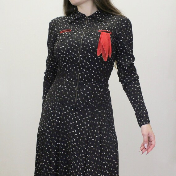 Vintage 40s Zip Front Dress with Handkerchief det… - image 5