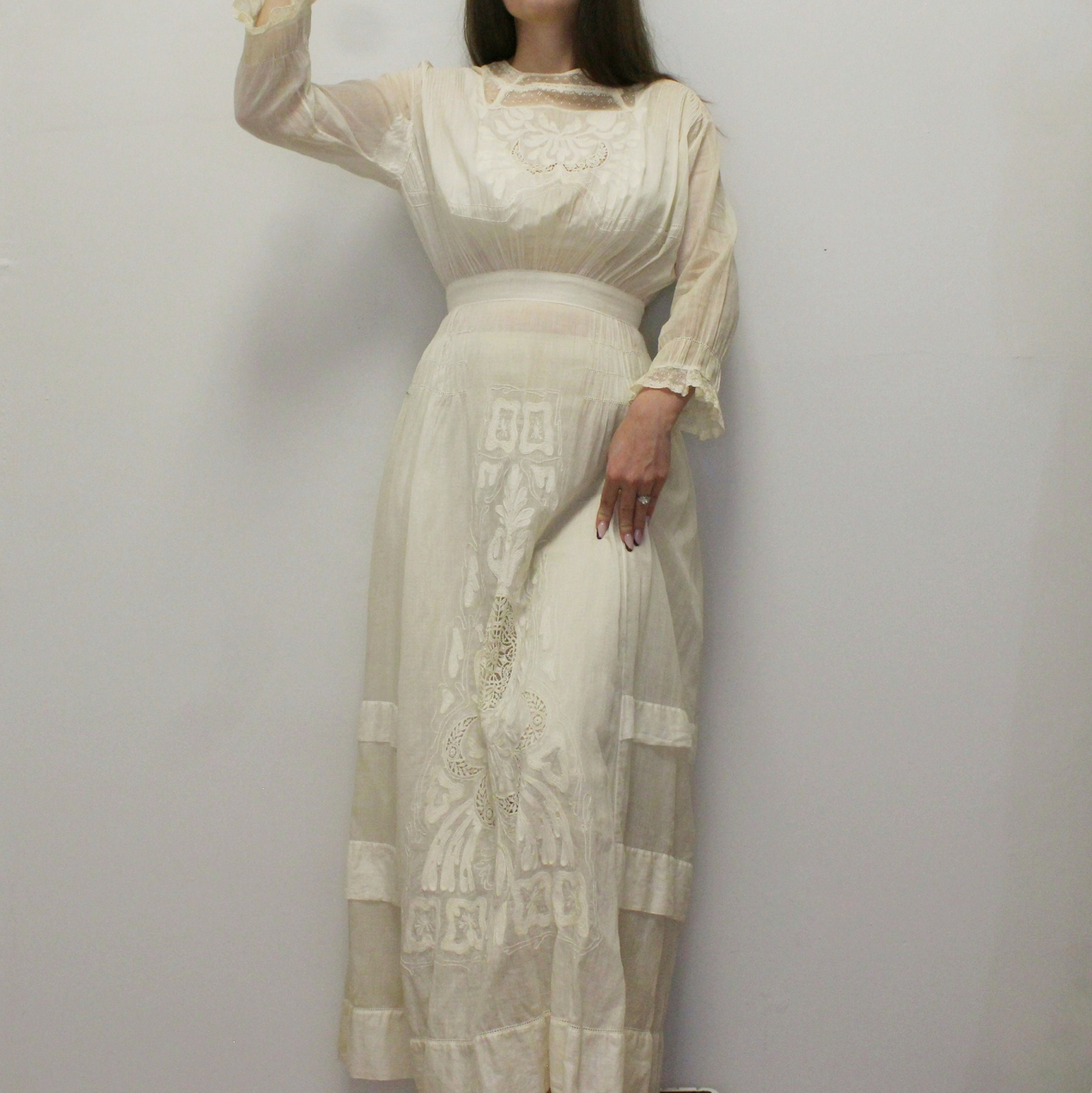 1910s Edwardian Tea Dress Embroidered Gauze with Openwork – Antique Graces