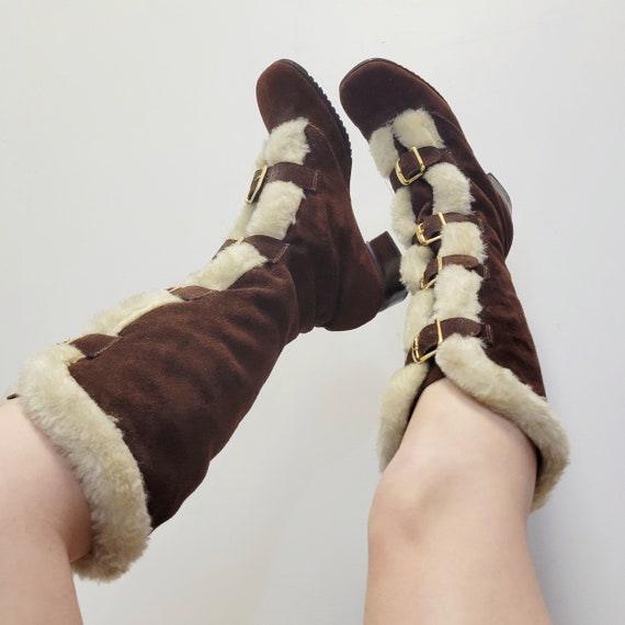 Vintage 70s Furry Boots! Go-Go Knee high brown su… - image 5