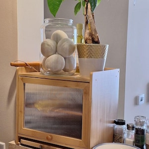 Bamboo Bread Box for Kitchen Counter, Double Layer Bread Storage with Cutting Board, Acrylic Door Bread Bin, Kitchen Organizer for Bread
