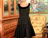 Classic 50 39 s LBD Audrey Hepburn Style . Vintage Black Slubbed Silk Party Sheath . Jazzy Mermaid Skirt . Breakfast at Tiffany 39 s . Cocktails