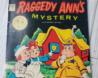 Raggedy Anns Mystery Book