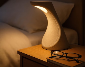 Lámpara de escritorio curva escultural / Luz ambiental moderna, acabado mate, iluminación ambiental minimalista