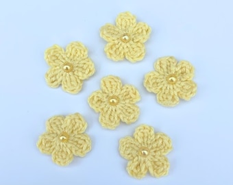 Crochet applique, 6 small pastel yellow  crochet flowers, cardmaking, scrapbooking, appliques, handmade and sew on patches. embellishments