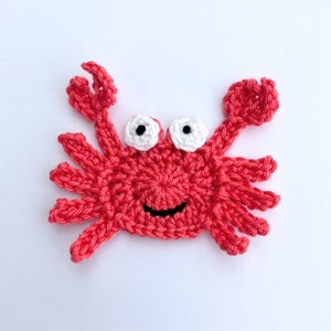 Crochet applique, handmade, 1 peach crochet crab. Crochet applique, nursery decor, cardmaking, scrapbooking, sew on patches, embellishments