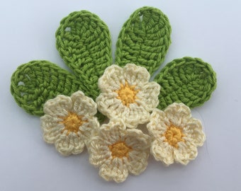 Crochet applique, applique flowers, 4 small primroses and 4 large leaves, scrapbooking, appliques, craft embellishments, sewing accessories
