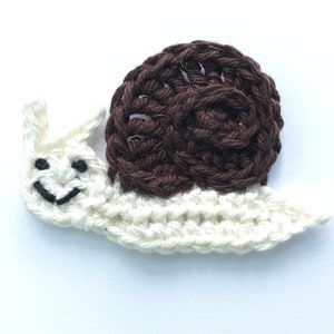 Applique au crochet, 1 grande applique escargot, fabrication de cartes, scrapbooking, appliques, fait main, patchs à coudre. embellissements