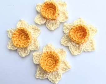 Crochet applique, Easter appliques,  4 crochet daffodils, crochet flowers, scrapbooking, appliques, craft embellishment, sew on patches