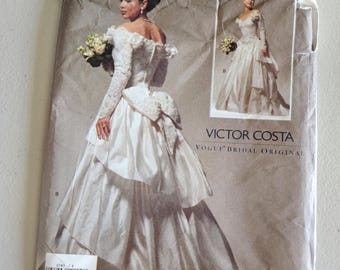 Abito da sposa originale Victor Costa Vogue. Vintage 1991. Taglie 6-8-10. Tecnica avanzata. Originale dello stilista Vogue.