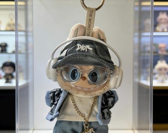 Portachiavi con bambola Labubu da 17 cm, completa di vestiti e accessori (BAMBOLA INCLUSA)