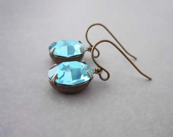 Turquoise Earrings - Vintage Rhinestone - Estate Style - Brass Leverback - Hollywood Regency - Mint Green Indian Sapphire